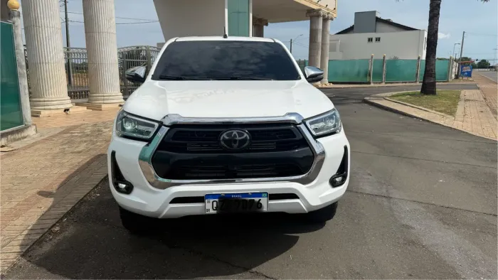 Toyota Hilux CD SRX 4X4 2.8 TDI 16V Diesel Aut. 2021