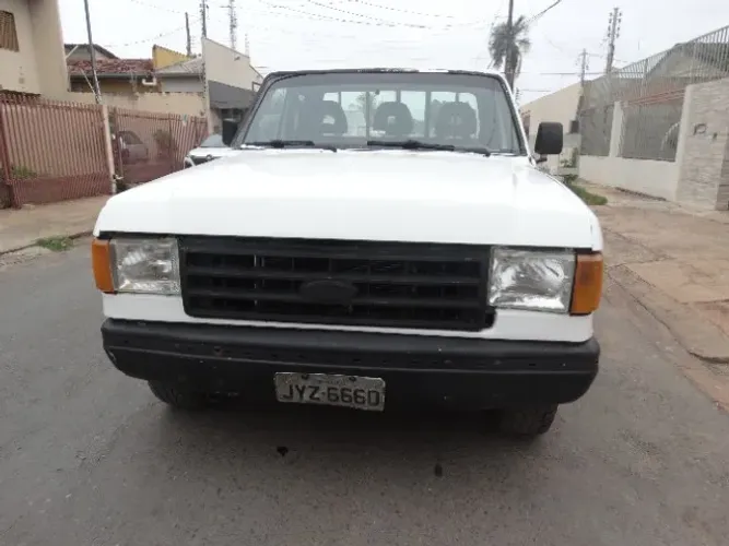 Ford F-1000 Super Diesel / Super Diesel Turbo 1993