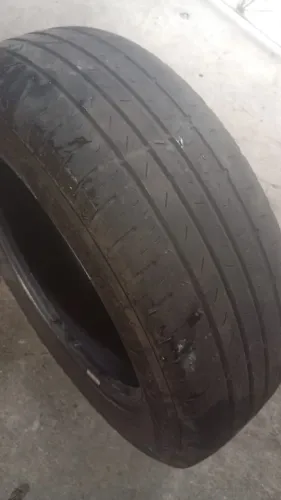 Par de Pneus Goodyear 185/65/15
