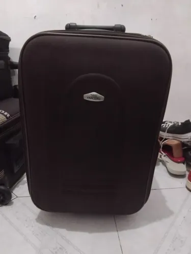 Mala de viagem de mão