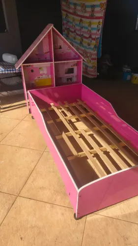 Cama infantil casinha pink mais colchão solteiro