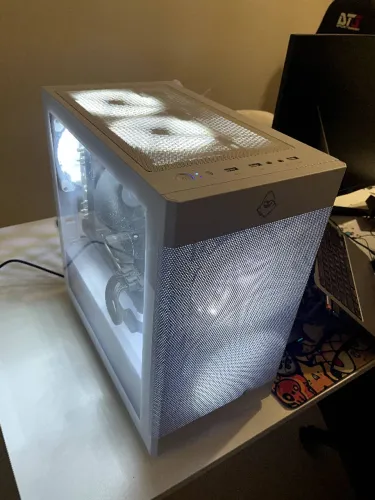PC Gamer - Ryzen 5 5600 + RX 6750 XT 12GB + 32GB RAM DDR4 + SSD 1TB