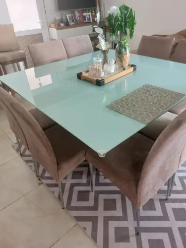 Mesa de 8 lugares 