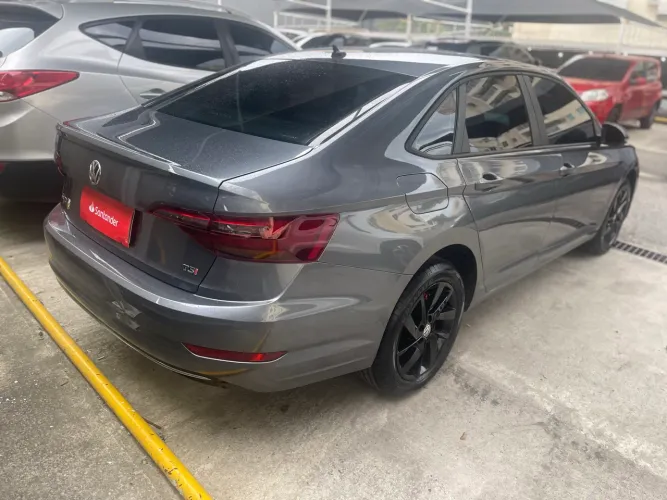 Volkswagen Jetta Comfortline 1.4 TSI 16V 4P Aut. 2018