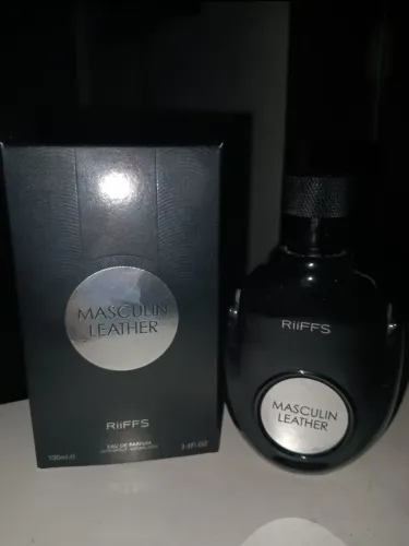 Perfume riffs masculin leather