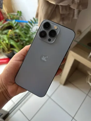 iPhone 13 Pro 