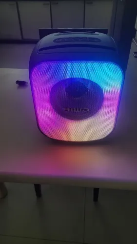 Caixa de som aiwa