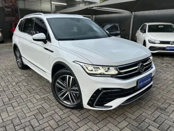 Volkswagen Tiguan Allspac R-line 300 TSI 2.0 2025
