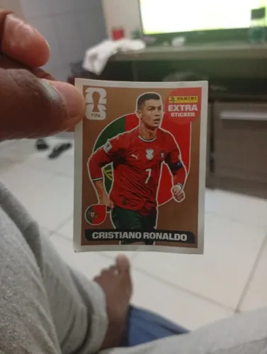 Figurinha do cristiano Ronaldo bronze 