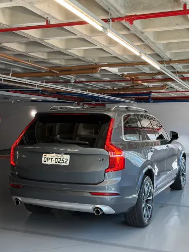 Volvo XC 90 T-6 Momentum 2.0 320cv 5P 2019
