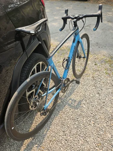 Bike Specialized roubaix com roda Roval de carbono C38