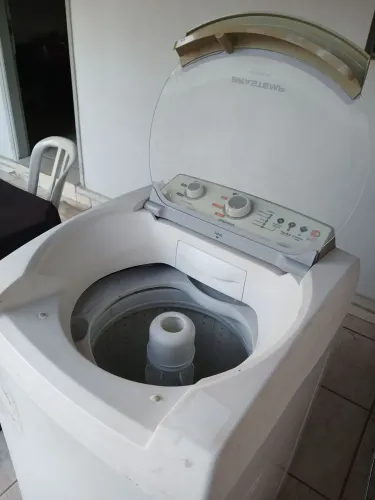 Máquina de lavar roupas