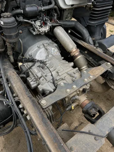 Câmbio automatizado MB G 70 - 6 marchas 