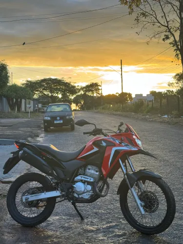 XRE muito conservada 