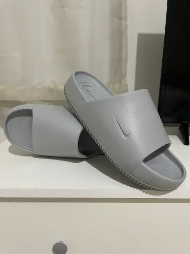 Chinelo Nike Calm