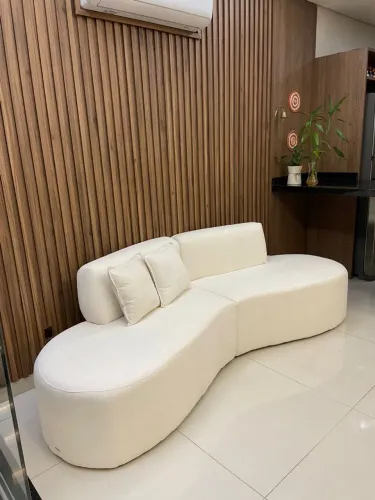 Sofá Living Curvo 250cm Recepção Novo Boucle