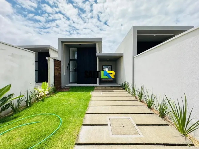 CASA PLANA 3 QUARTOS A VENDA EUSÉBIO COM CONTROLE DE ACESSO