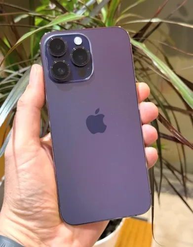 iPhone 14 Pro Max Roxo 256GB (90% de bateria) Semi Novo
