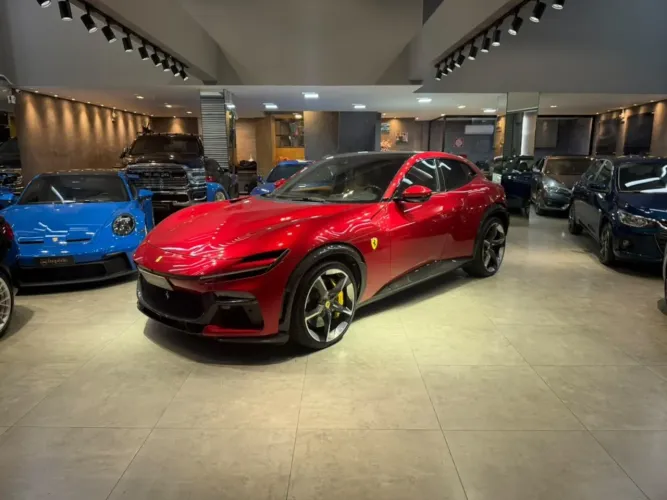 Ferrari Purosangue 6.5 V12 725cv 2026
