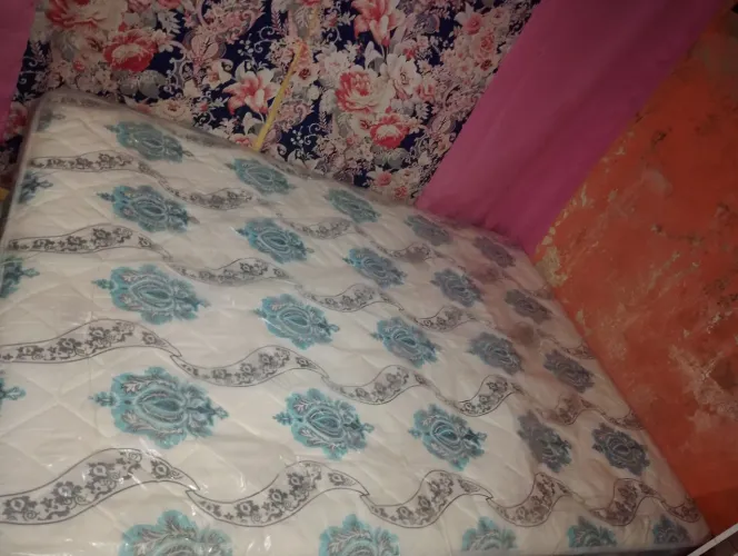 Cama box no plástico