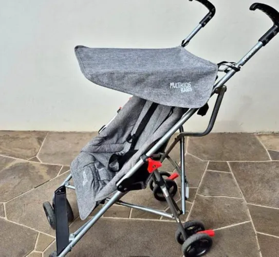 Vende se carrinho de passeio