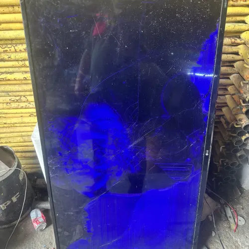Tv LG modelo 49UH6100 tela quebrada para peças