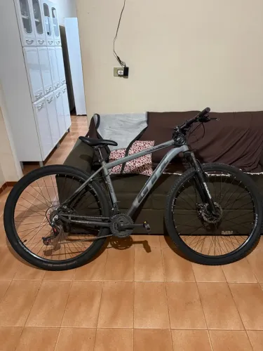 Bicicleta GTI roma