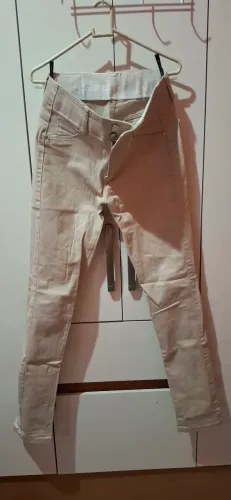 Calças looper semi novas