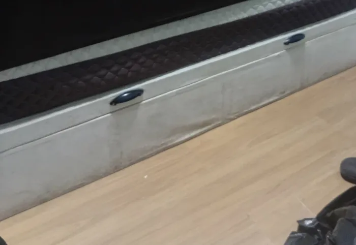 Cama solteiro com baú