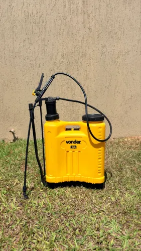 Pulverizador Vonder Manual Para Jardim Costal 20 Litros