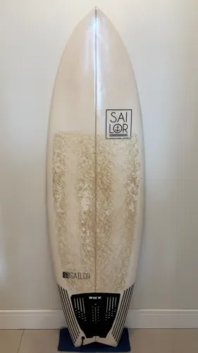 Prancha de surf Sailor 6.3 + Quilhas + Capa tecido
