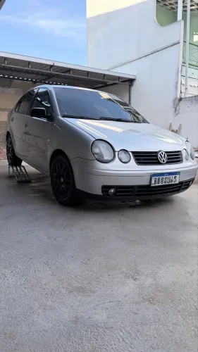 Volkswagen Polo Sed./sed. Comf. 2.0/2.0 Flex 8V 4P 2005