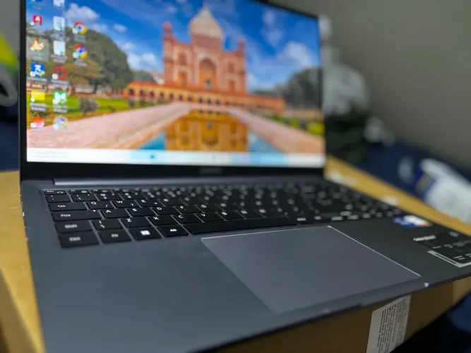 Notebook Samsung book 4