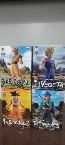 Coleção Master Stars Piece Banpresto Goku, Vegeta Trunks