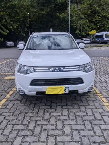 Mitsubishi Outlander 2.0 16V 160cv Aut. 2015