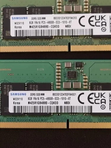 Kit 16GB (2x8GB) Samsung DDR5 4800MHz SO-DIMM Notebook