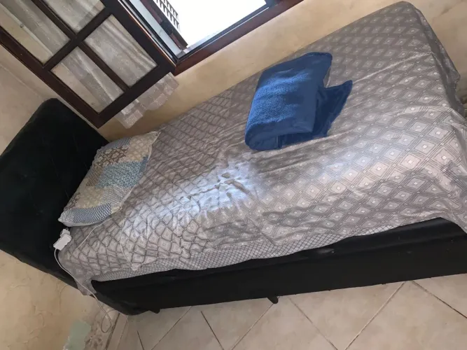 OPORTUNIDADE! Cama baú de solteiro + colchão Ortobom
