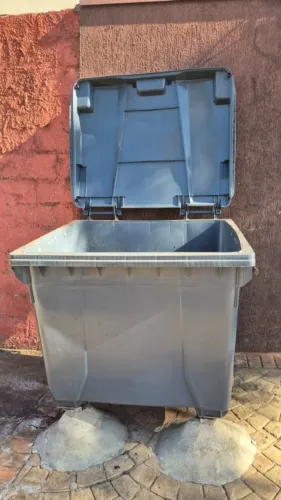 Lixeira 1000 litros