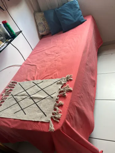 Cama box + colchão com mola ensacada