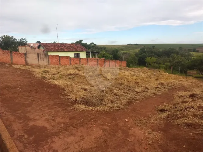 Terreno à venda em Jardim santa mônica (aparecida de são manuel) - SP