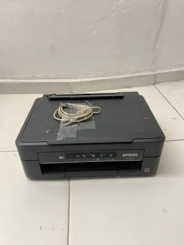 Impressora Multifuncional Epson XP-214 Wi-Fi - Excelente Estado