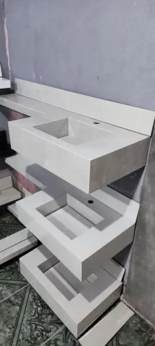 Pia esculpida em porcelanato