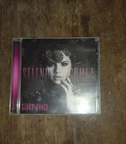CD SELENA GOMEZ STARS DANCES deluxe