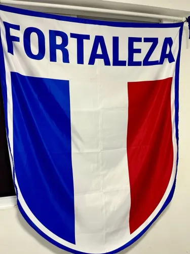 BANDEIRA FORTALEZA ESCUDO RETRÔ OFICIAL