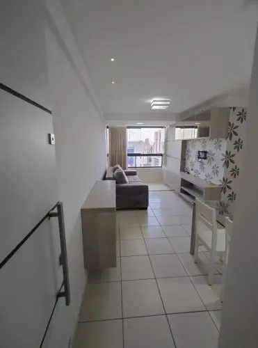 Imóvel para aluguel tem 58 metros quadrados com 2 quartos em Torre - Recife - PE