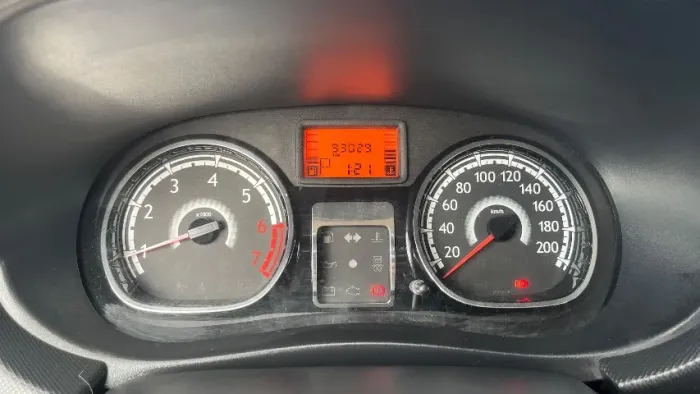 Renault Sandero Privilège Hi-flex 1.6 16V 5P AUT 2012