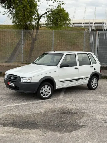 Fiat Uno Mille Celeb. WAY Econ. 1.0 F.flex 4P 2012