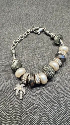 Pulseira bella perlina berloques prateada - Estilo Pandora