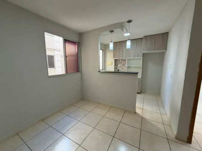 Imóvel para aluguel com 40 metros quadrados com 2 quartos em Carumbé - Cuiabá - MT