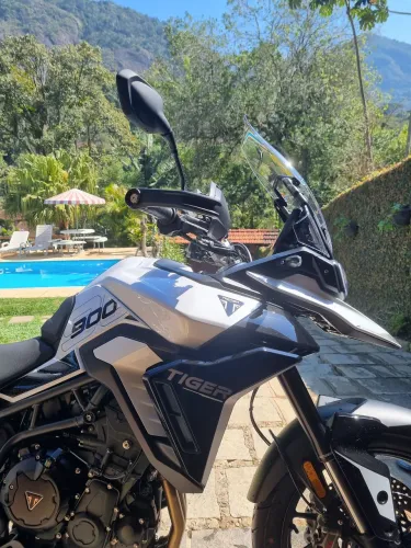 Triumph Tiger 900